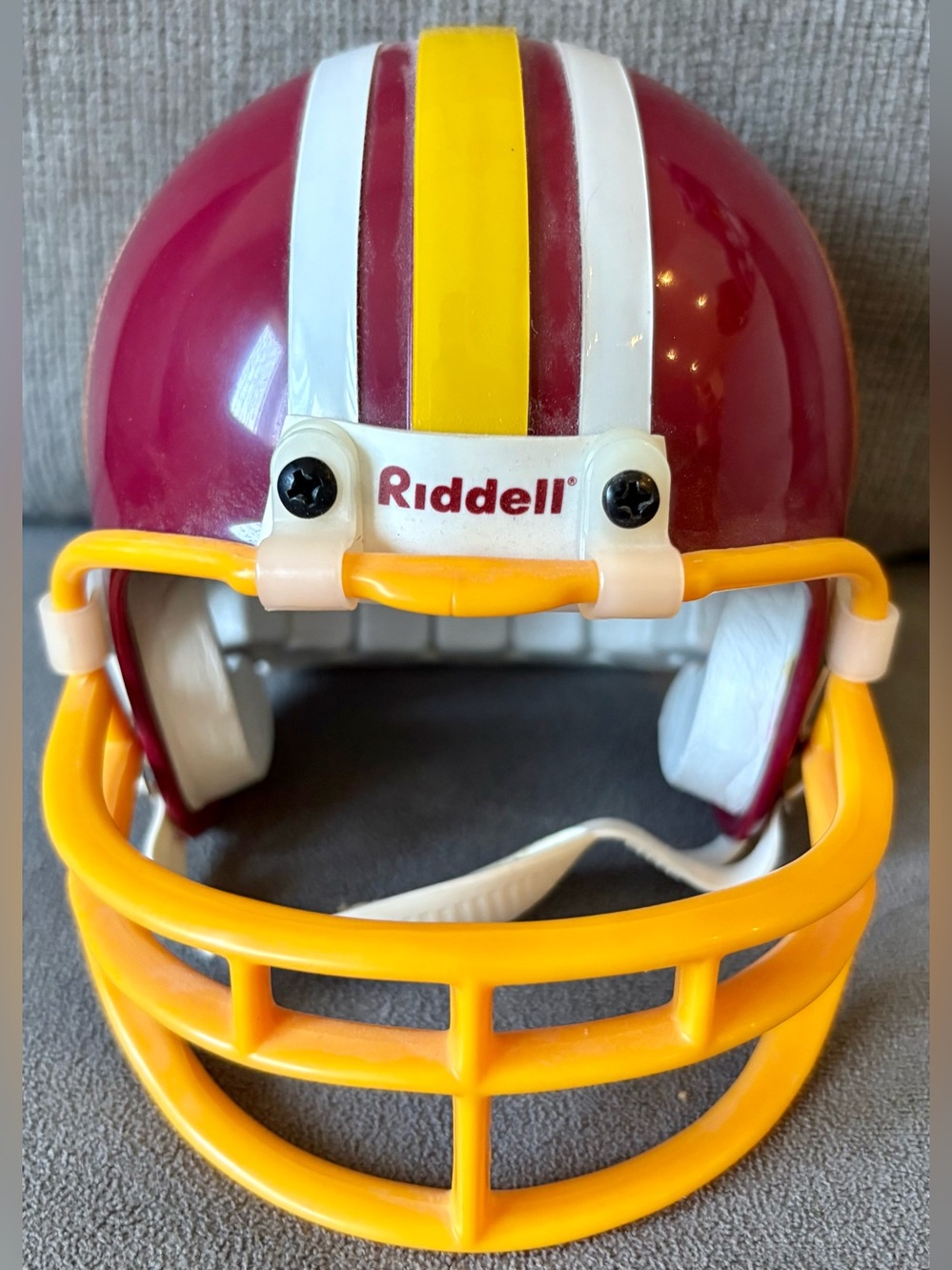 WASHINGTON REDSKINS NFL RIDDELL 3 5/8" MINI FOOTBALL HELMET VINTAGE 1995